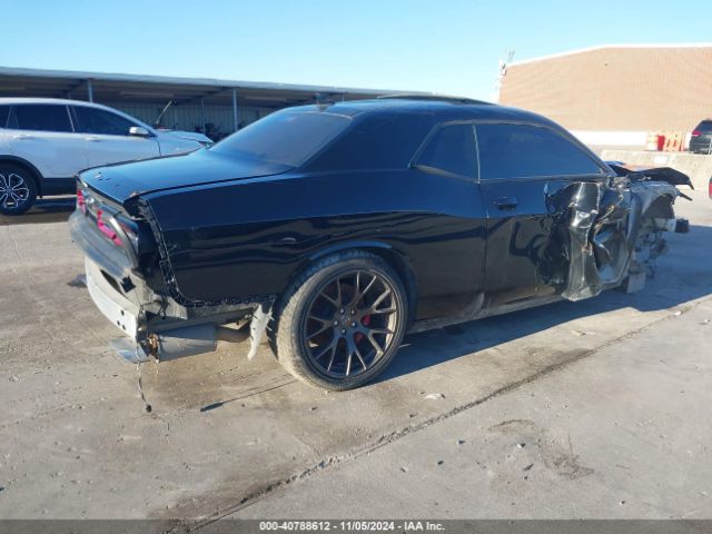 2C3CDZDJ5JH229090 Dodge Challenger Srt 392