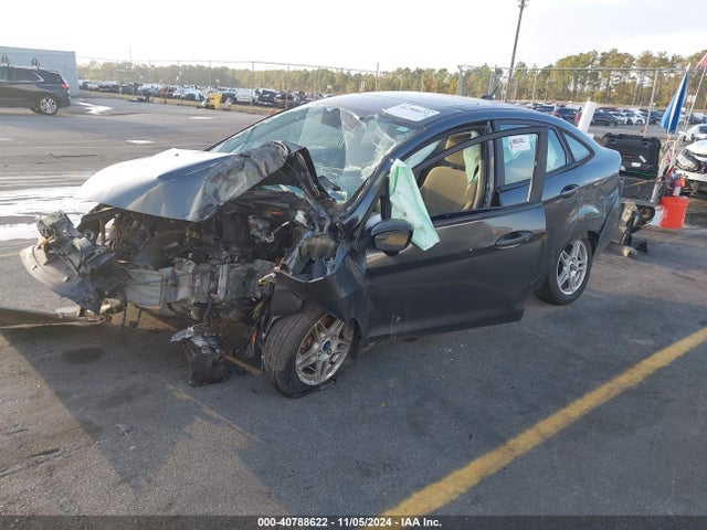 Ford FIESTA SE 2019 3FADP4BJ6KM108719 Image 2