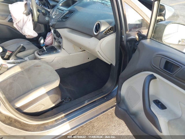 Ford FIESTA SE 2019 3FADP4BJ6KM108719 Image 5