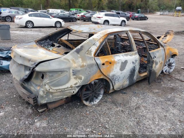 4T1BF1FK8GU121217 Toyota CAMRY SE