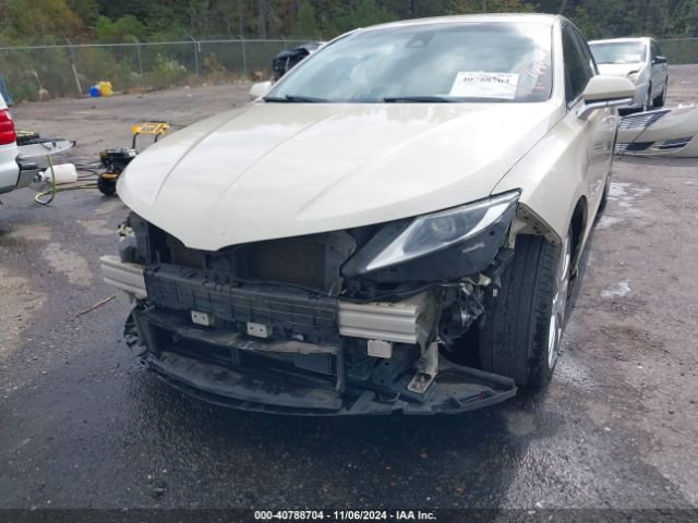 3LN6L2G99GR620398 Lincoln MKZ