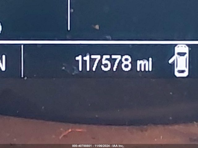 3GNCJKSB2KL335875 Chevrolet TRAX LS