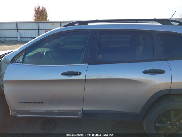 1C4PJMAS4HW560857 Jeep Cherokee Altitude 4x4