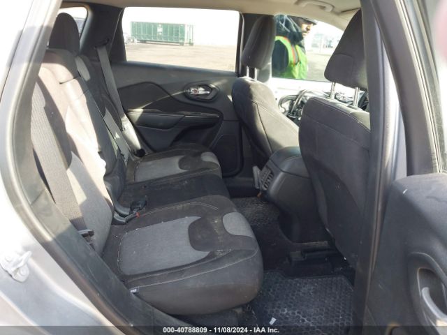 1C4PJMAS4HW560857 Jeep Cherokee Altitude 4x4