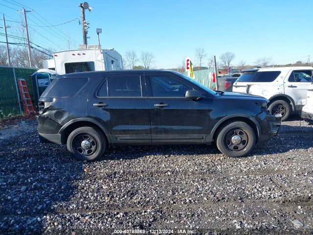 Ford Utility Police Interceptor 2016 1FM5K8AR4GGC07774 Image 12