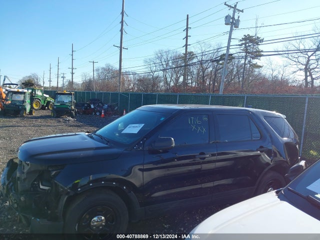 Ford Utility Police Interceptor 2016 1FM5K8AR4GGC07774 Image 13