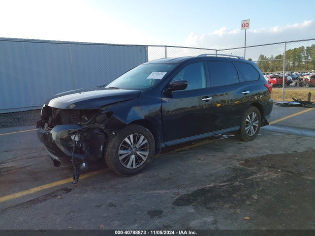Nissan Pathfinder Sv 2018 5N1DR2MM7JC619948 Image 2
