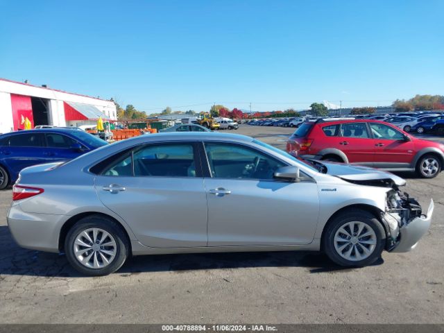 4T1BD1FK2GU184299 Toyota Camry Hybrid Le