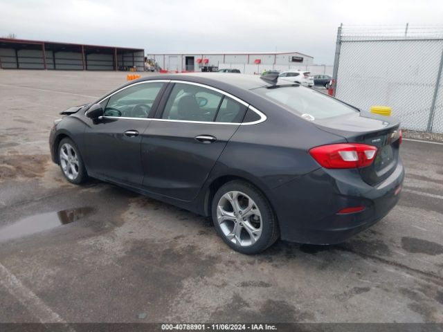 1G1BF5SM2H7248735 Chevrolet Cruze Premier Auto