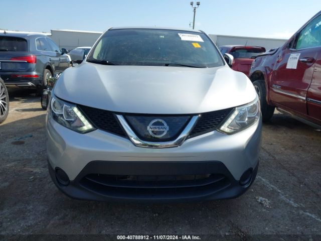 JN1BJ1CPXKW215781 Nissan Rogue Sport S