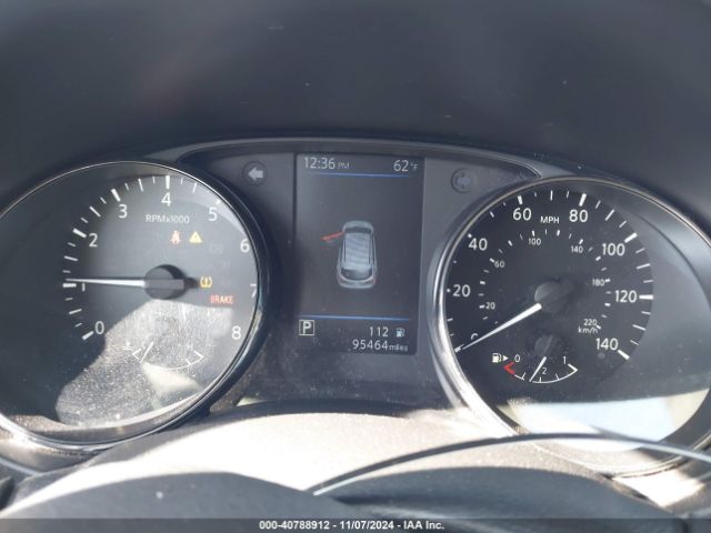 JN1BJ1CPXKW215781 Nissan Rogue Sport S