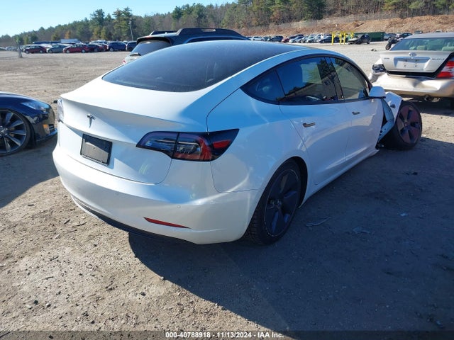 2021 TESLA MODEL 3 5YJ3E1EA7MF963300 Photo 3