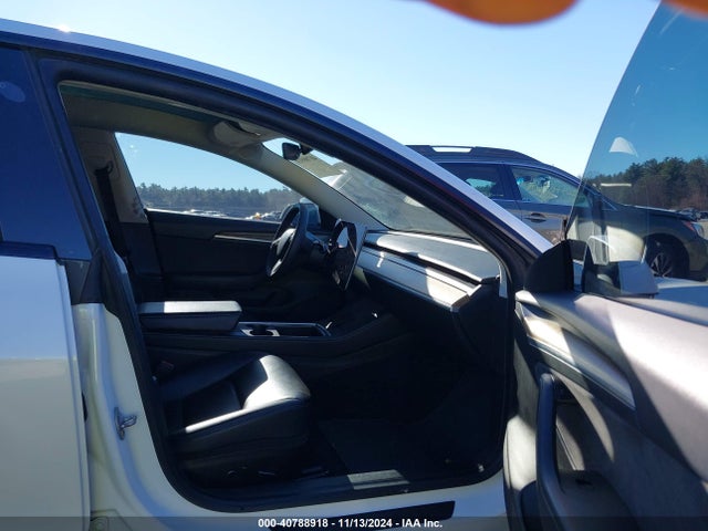2021 TESLA MODEL 3 5YJ3E1EA7MF963300 Photo 4