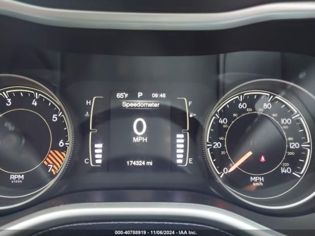 1C4PJLCB4EW175236 Jeep Cherokee Latitude