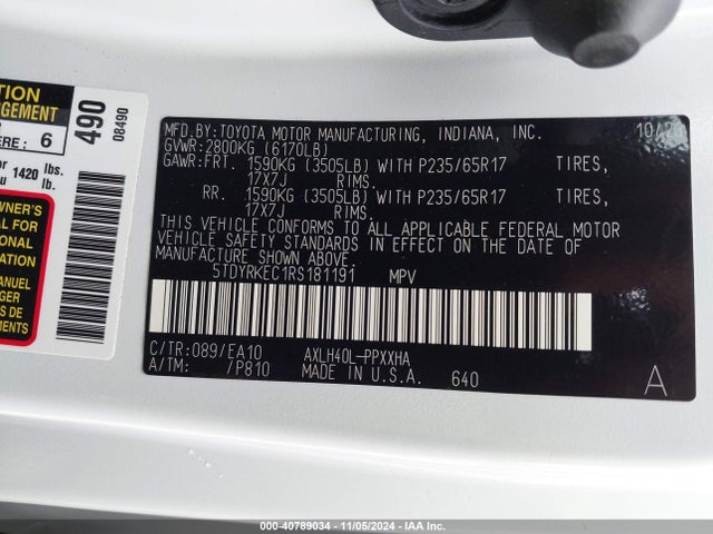 Toyota SIENNA XLE 2024 5TDYRKEC1RS181191 Image 9