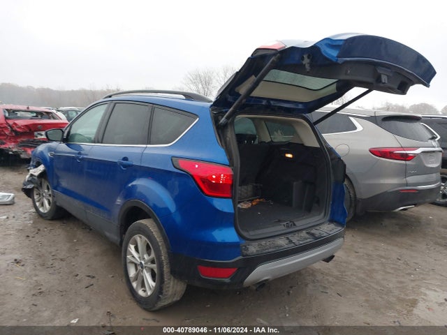 Ford ESCAPE SEL 2019 1FMCU0HD5KUA94568 Image 3