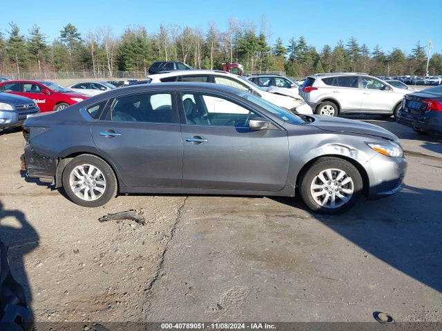 Nissan Altima 2.5 S 2018 1N4AL3AP3JC171694 Image 14