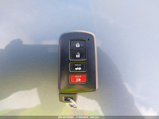 2T1BURHE3FC322390 Toyota Corolla S Premium