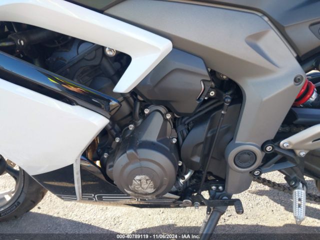 2025 TRIUMPH MOTORCYCLE DAYTONA SMTL23UF6STBU9106 Photo 8