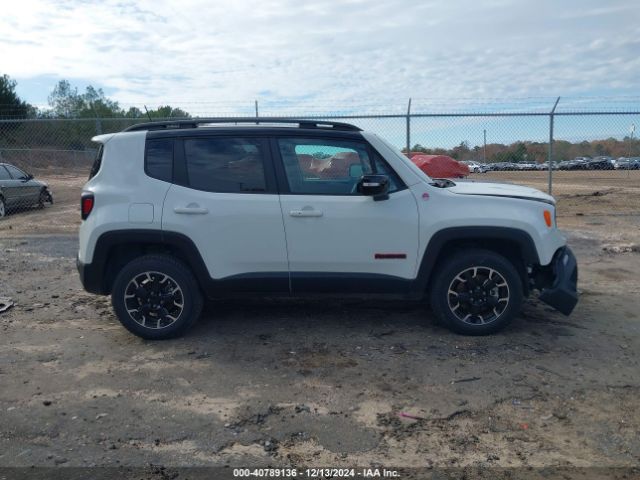 ZACNJDC17PPP70762 Jeep Renegade Trailhawk 4x4