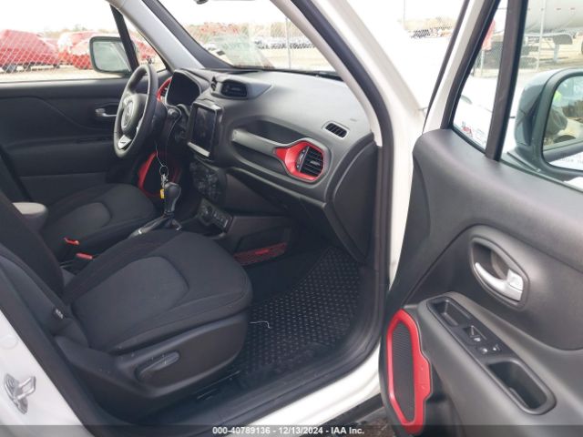 ZACNJDC17PPP70762 Jeep Renegade Trailhawk 4x4