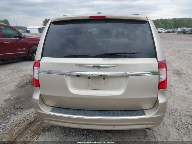 2C4RC1CG1GR174351 Chrysler Town & Country Touring-l Anniversary Edition