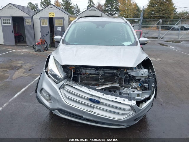 Ford Escape Titanium 2018 1FMCU0J99JUA68978 Image 12