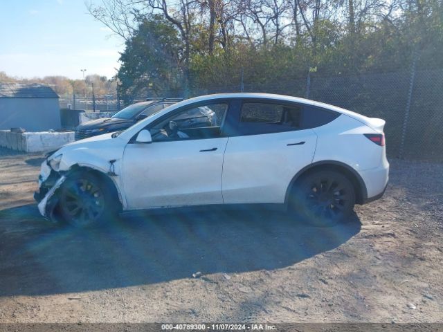 5YJYGDEE4MF284752 Tesla Model Y Long Range Dual Motor All-wheel Drive