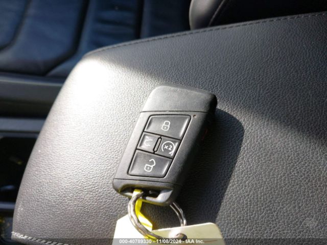 3VV4B7AX9JM198786 Volkswagen Tiguan 2.0t Sel Premium