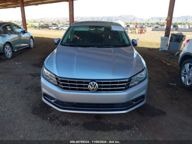 1VWLA7A34KC012324 Volkswagen Passat 2.0t Wolfsburg Edition