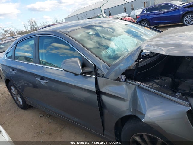 Hyundai SONATA SE 2018 5NPE24AF1JH629748 Image 14