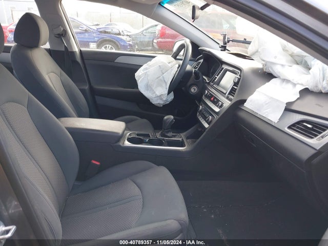 Hyundai SONATA SE 2018 5NPE24AF1JH629748 Image 5