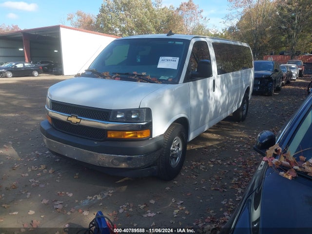 1GAZGPFG7J1328133 Chevrolet Express 3500 Lt