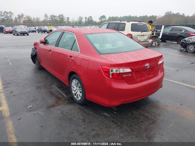 4T1BF1FK2EU835678 Toyota CAMRY L
