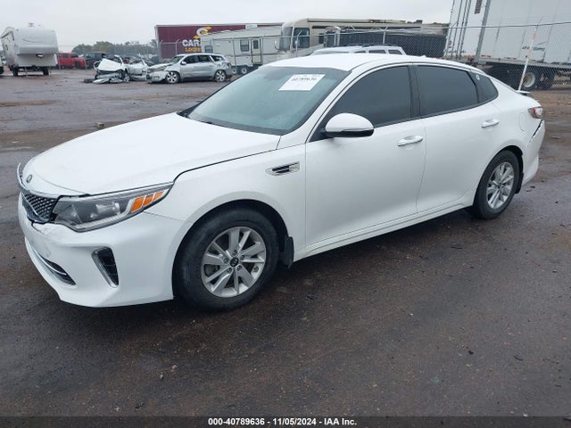 KIA Optima Lx 2016 KNAGT4L38G5103583 Image 2