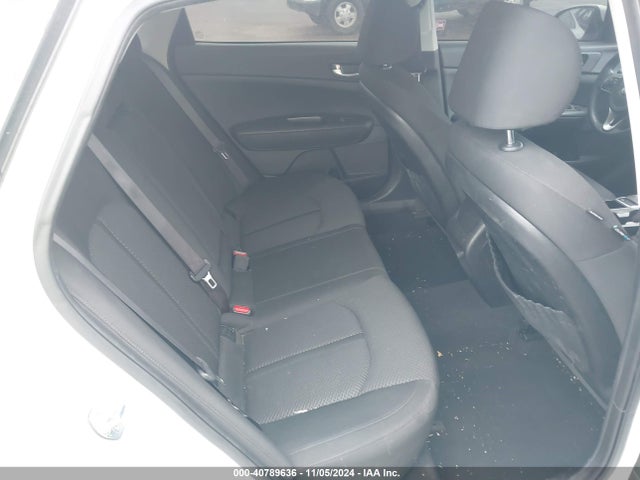 KIA Optima Lx 2016 KNAGT4L38G5103583 Image 8