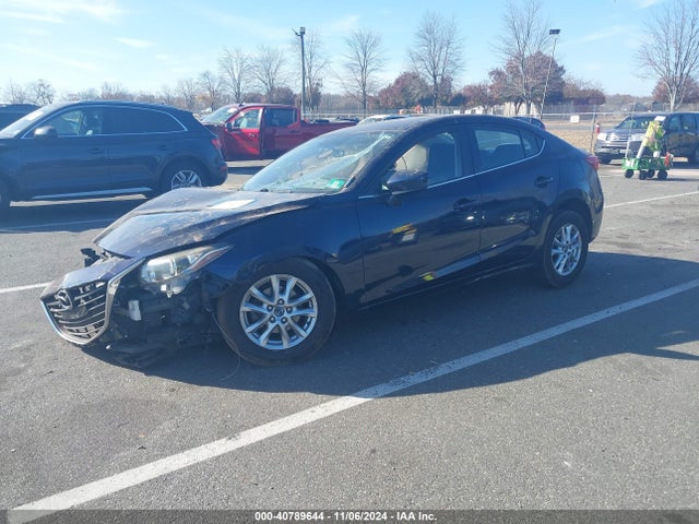 Mazda Mazda3 I Touring 2016 JM1BM1V77G1286958 Image 2