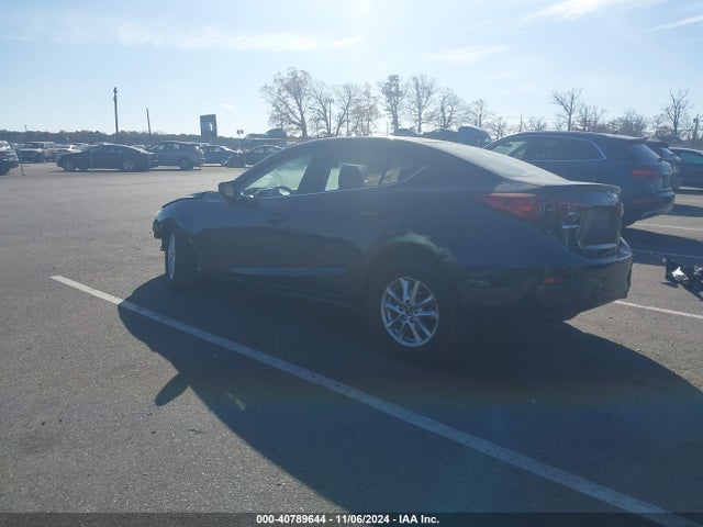Mazda Mazda3 I Touring 2016 JM1BM1V77G1286958 Image 3
