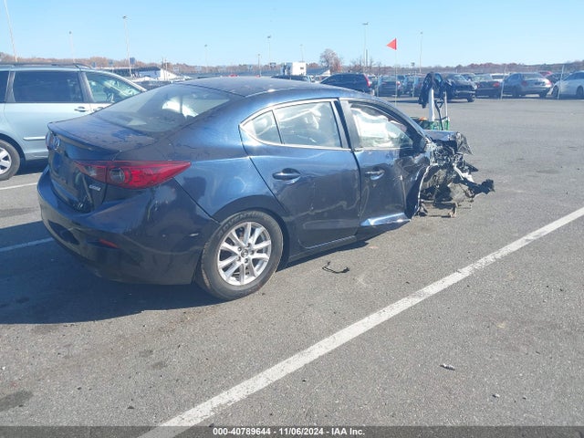 Mazda Mazda3 I Touring 2016 JM1BM1V77G1286958 Image 4