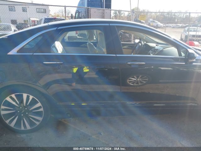 3LN6L5F92HR662142 Lincoln Mkz Reserve