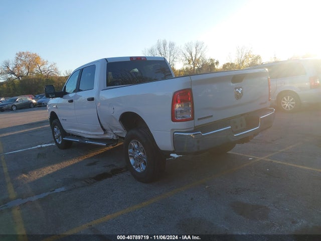 3C6UR5DL8RG244794 RAM 2500 Big Horn  4x4 6'4 Box