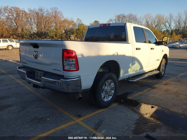 3C6UR5DL8RG244794 RAM 2500 Big Horn  4x4 6'4 Box