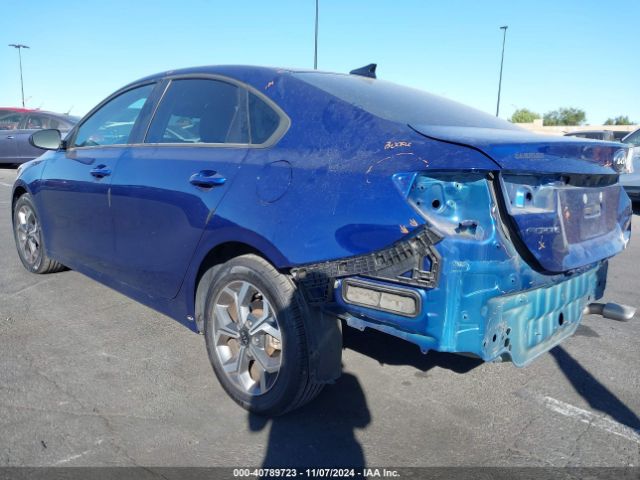 3KPF24AD5ME386084 KIA Forte Lxs
