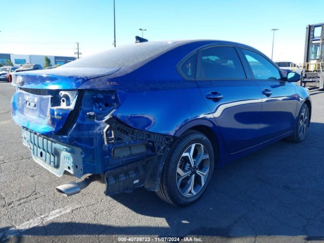 3KPF24AD5ME386084 KIA Forte Lxs