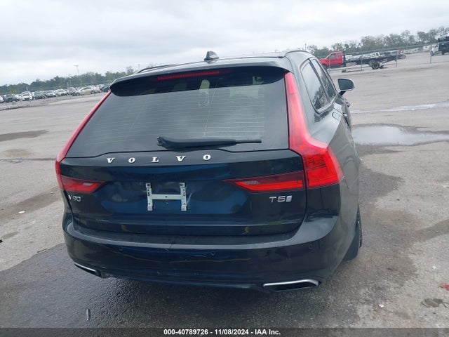 YV1102GM6K1085720 Volvo V90 T5 R-design