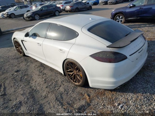 2013 PORSCHE PANAMERA HYBRID WP0AD2A72DL045297 Photo 2