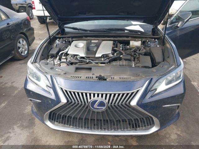 58ACA1C10MU010129 Lexus ES 300H