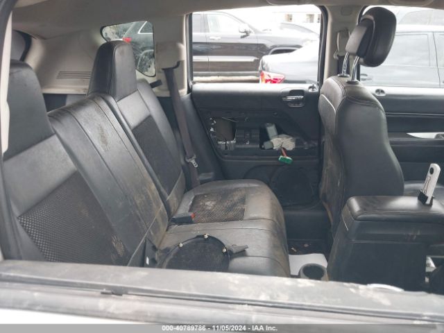 1C4NJDEB5GD663121 Jeep Compass Latitude