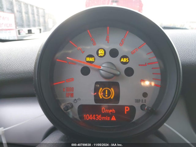 2011 MINI COOPER WMWSU3C51BT098931 Photo 6