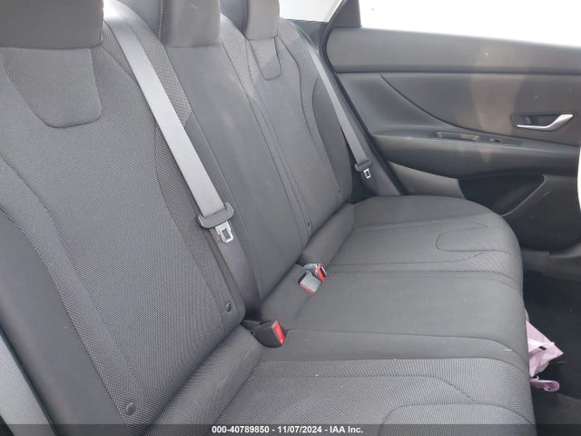 5NPLL4AGXMH023804 Hyundai ELANTRA SE
